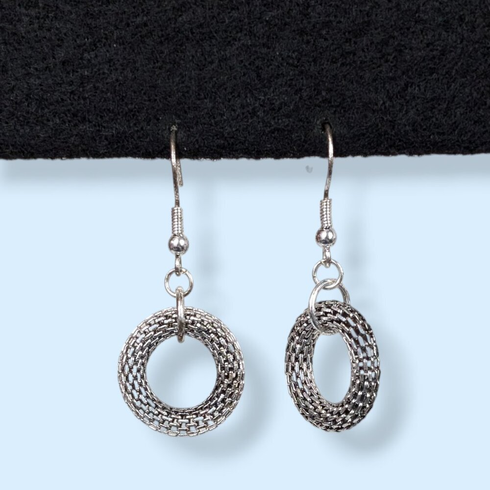 Premier Designs Metal Mesh Hoop Earrings